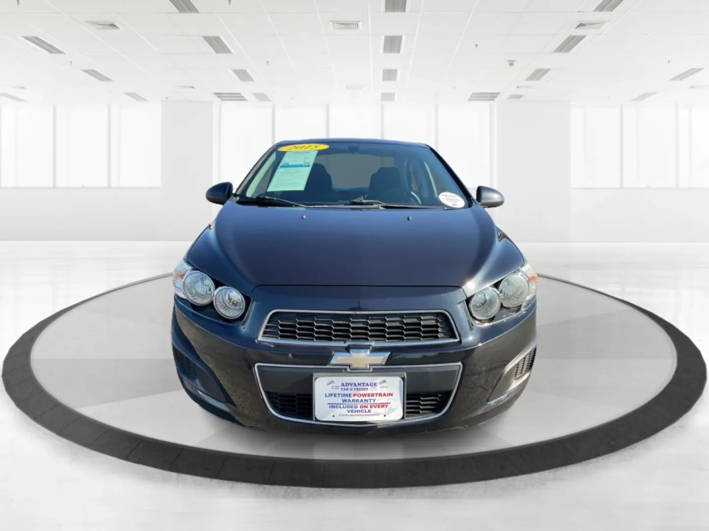 2015 Chevrolet Sonic LT Auto (1G1JC5SG4F4) with an Other engine, located at 4508 South Dixie Dr, Moraine, OH, 45439, (937) 908-9800, 39.689976, -84.218452 - ### Discover Your Next Adventure with this 2015 Chevrolet Sonic LT Auto!<br /> <br /> Are you searching for a reliable sedan that's perfect for your daily commute or weekend getaways? Look no further than this stunning 2015 Chevrolet Sonic LT Auto, available now at Advantage Car and Credit in Morain - Photo#7