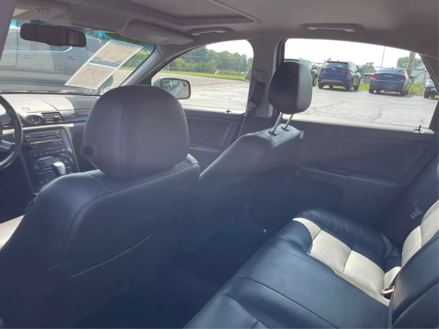 2007 Mercury Montego Premier (1MEHM42167G) with an Duratec 3L V-6 DOHC engine, located at 1230 East Main St, Xenia, OH, 45385, (937) 908-9800, 39.688026, -83.910172 - **Experience Comfort and Style with the 2007 Mercury Montego - Perfect for Your Next Adventure!**<br /> <br /> Are you ready to elevate your daily commute or embark on a weekend getaway? The 2007 Mercury Montego, available at Advantage Car and Credit in Xenia, OH, is designed to meet your lifestyle - Photo#10