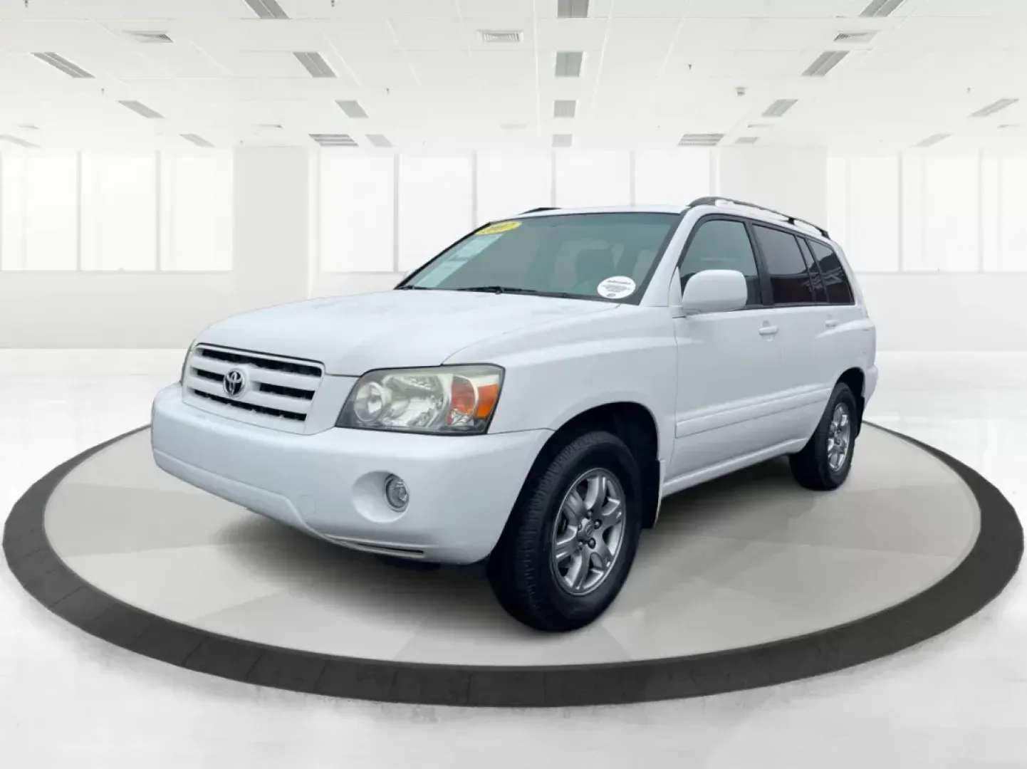 2007 Toyota Highlander V6 | Sport V6 (JTEGP21A370) with an 3.3L V-6 DOHC engine, located at 1230 East Main St, Xenia, OH, 45385, (937) 908-9800, 39.688026, -83.910172 - **Explore the Road Ahead with the 2007 Toyota Highlander - Your Next Adventure Awaits!**<br /> <br /> Are you ready to elevate your family outings or embark on weekend adventures without breaking the bank? Look no further! At **Advantage Car and Credit**, located at **1184 Kauffman Ave, Fairborn, OH - Photo#7