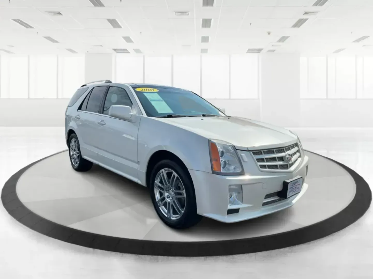 2008 Cadillac SRX V6 (1GYEE437480) with an 3.6L V-6 DOHC engine, located at 880 E. National Road, Vandalia, OH, 45377, (937) 908-9800, 39.891918, -84.183594 - **Discover Your Next Adventure with the 2008 Cadillac SRX at Advantage Car and Credit!** <br /> <br /> Are you a growing family in search of a reliable, stylish SUV that's perfect for weekend getaways or daily commutes? Look no further than this stunning 2008 Cadillac SRX, available now at Advantage - Photo#0