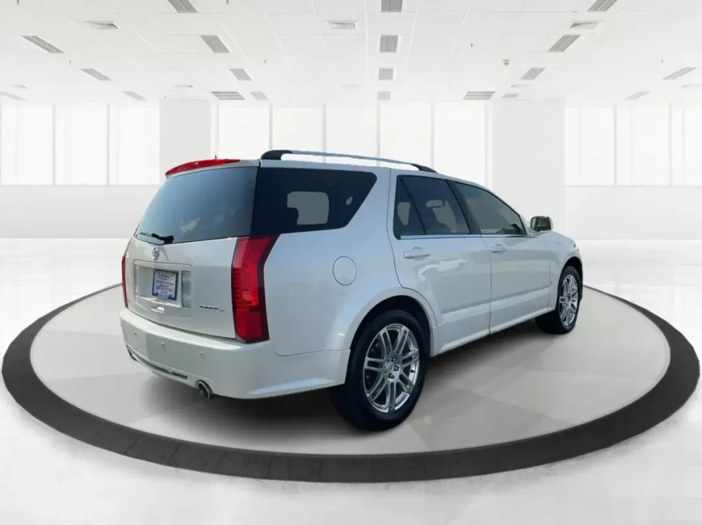 2008 Cadillac SRX V6 (1GYEE437480) with an 3.6L V-6 DOHC engine, located at 880 E. National Road, Vandalia, OH, 45377, (937) 908-9800, 39.891918, -84.183594 - **Discover Your Next Adventure with the 2008 Cadillac SRX at Advantage Car and Credit!** <br /> <br /> Are you a growing family in search of a reliable, stylish SUV that's perfect for weekend getaways or daily commutes? Look no further than this stunning 2008 Cadillac SRX, available now at Advantage - Photo#2