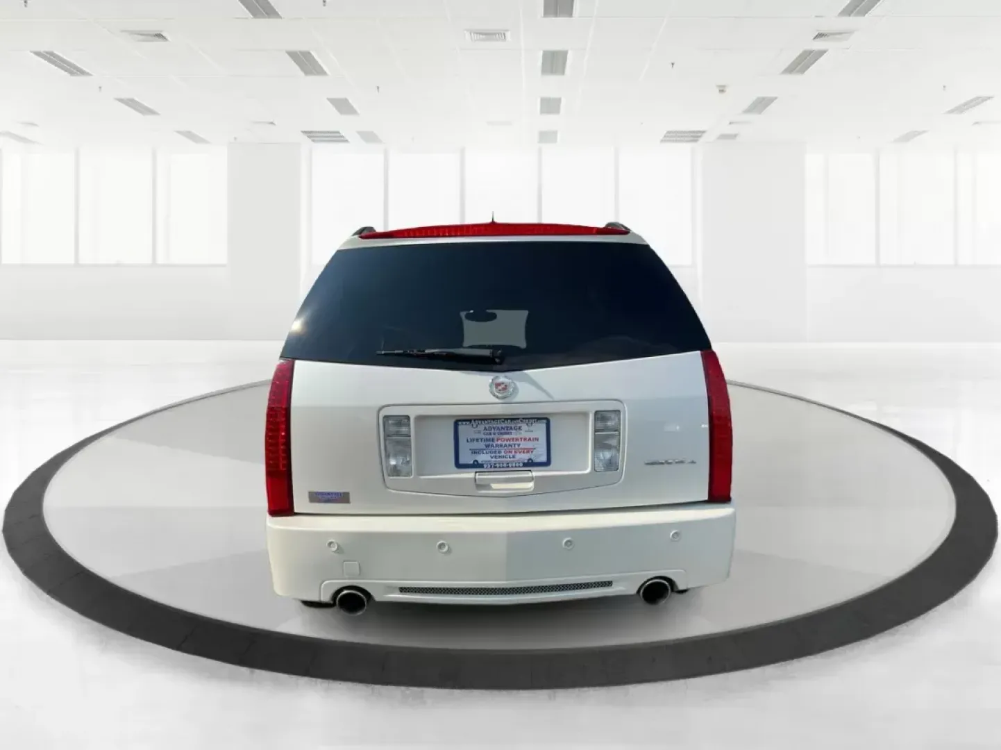 2008 Cadillac SRX V6 (1GYEE437480) with an 3.6L V-6 DOHC engine, located at 880 E. National Road, Vandalia, OH, 45377, (937) 908-9800, 39.891918, -84.183594 - **Discover Your Next Adventure with the 2008 Cadillac SRX at Advantage Car and Credit!** <br /> <br /> Are you a growing family in search of a reliable, stylish SUV that's perfect for weekend getaways or daily commutes? Look no further than this stunning 2008 Cadillac SRX, available now at Advantage - Photo#3