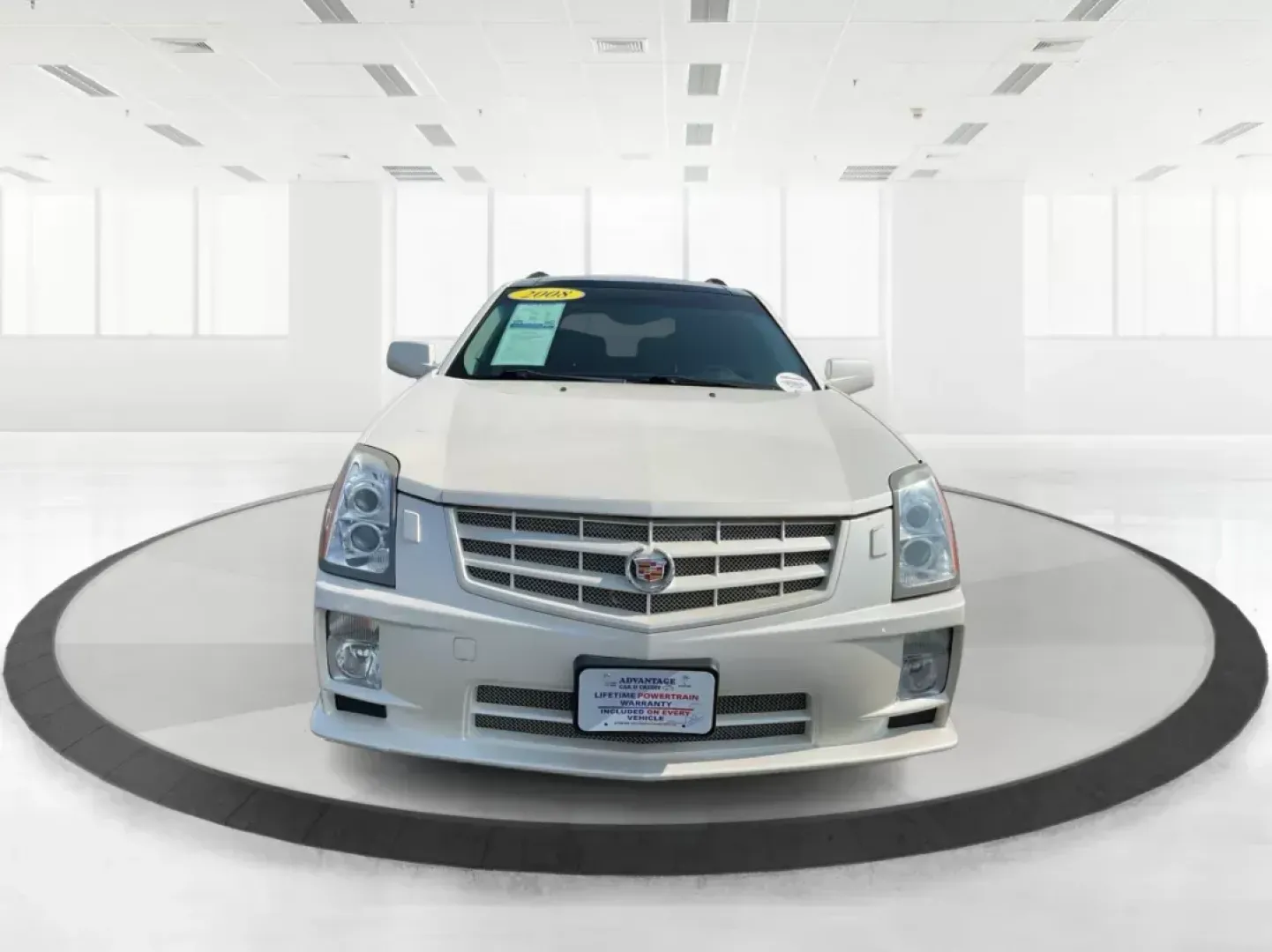 2008 Cadillac SRX V6 (1GYEE437480) with an 3.6L V-6 DOHC engine, located at 880 E. National Road, Vandalia, OH, 45377, (937) 908-9800, 39.891918, -84.183594 - **Discover Your Next Adventure with the 2008 Cadillac SRX at Advantage Car and Credit!** <br /> <br /> Are you a growing family in search of a reliable, stylish SUV that's perfect for weekend getaways or daily commutes? Look no further than this stunning 2008 Cadillac SRX, available now at Advantage - Photo#6