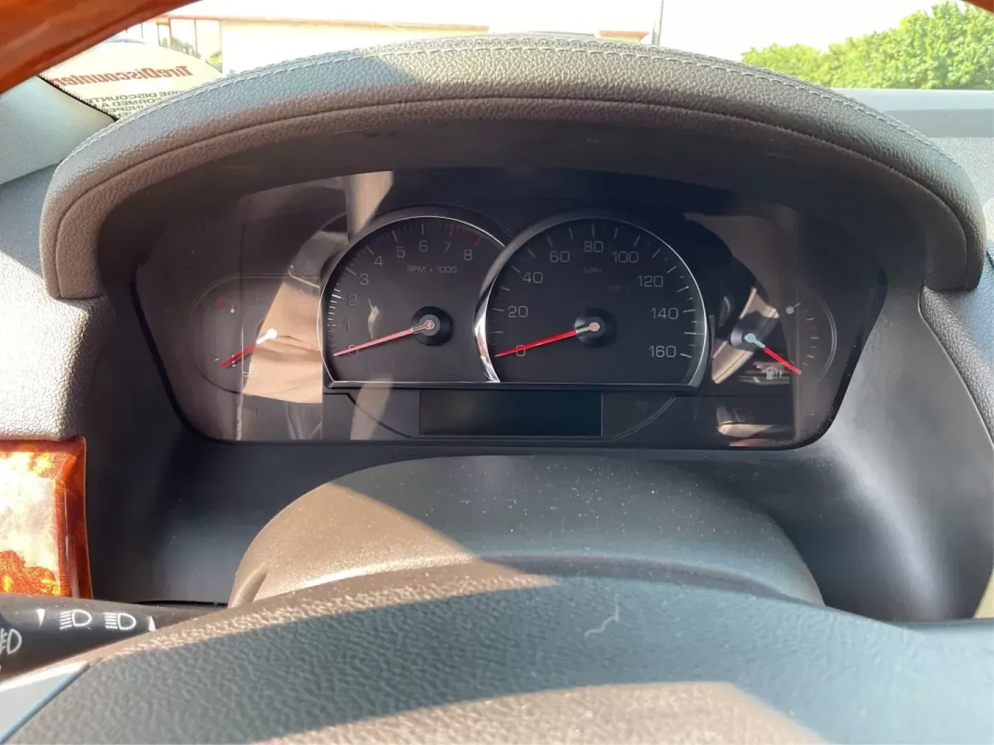 2008 Cadillac SRX V6 (1GYEE437480) with an 3.6L V-6 DOHC engine, located at 880 E. National Road, Vandalia, OH, 45377, (937) 908-9800, 39.891918, -84.183594 - **Discover Your Next Adventure with the 2008 Cadillac SRX at Advantage Car and Credit!** <br /> <br /> Are you a growing family in search of a reliable, stylish SUV that's perfect for weekend getaways or daily commutes? Look no further than this stunning 2008 Cadillac SRX, available now at Advantage - Photo#14