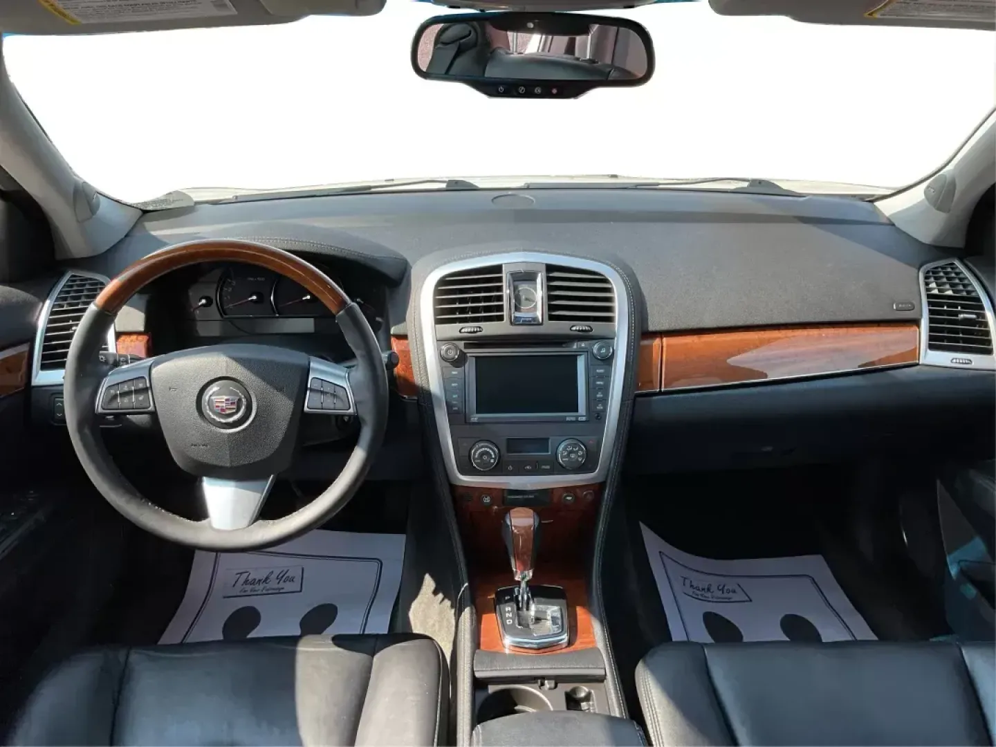 2008 Cadillac SRX V6 (1GYEE437480) with an 3.6L V-6 DOHC engine, located at 880 E. National Road, Vandalia, OH, 45377, (937) 908-9800, 39.891918, -84.183594 - **Discover Your Next Adventure with the 2008 Cadillac SRX at Advantage Car and Credit!** <br /> <br /> Are you a growing family in search of a reliable, stylish SUV that's perfect for weekend getaways or daily commutes? Look no further than this stunning 2008 Cadillac SRX, available now at Advantage - Photo#19