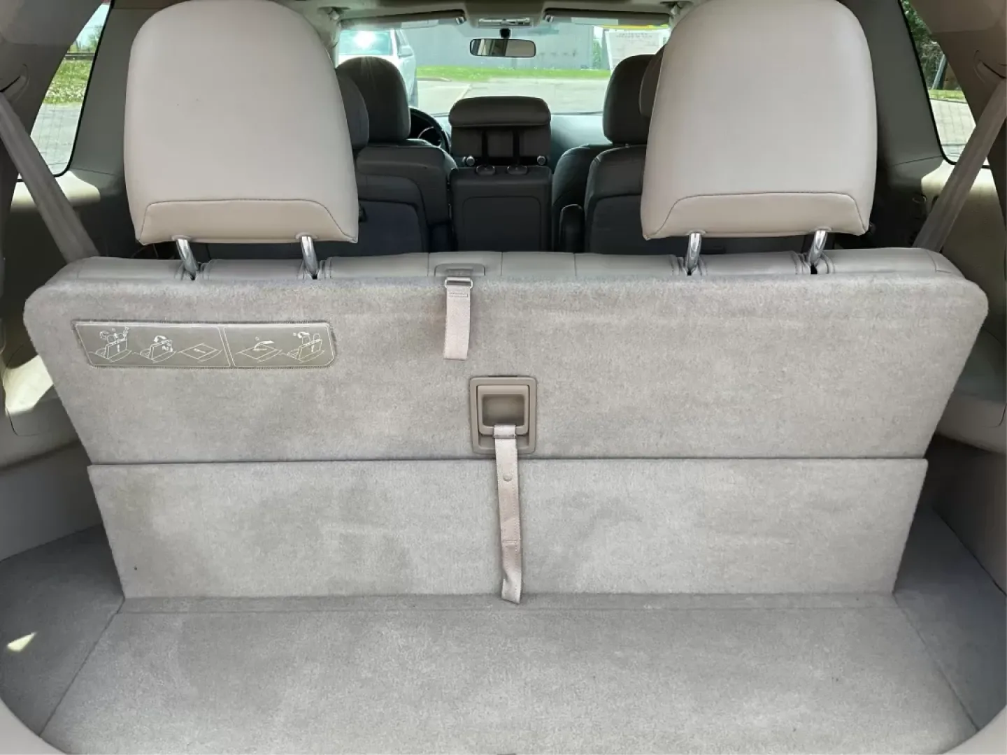 2008 Toyota Highlander Sport (JTEES43A082) with an 3.5L V-6 DOHC engine, located at 1099 N County Rd 25A, Troy, OH, 45373, (937) 908-9800, 40.057079, -84.212883 - ### Discover Your Next Adventure with the 2008 Toyota Highlander Sport<br /> <br /> Are you ready to elevate your family outings or weekend getaways? The 2008 Toyota Highlander Sport is the perfect companion for those who seek both comfort and capability. This SUV is designed to accommodate growing - Photo#11