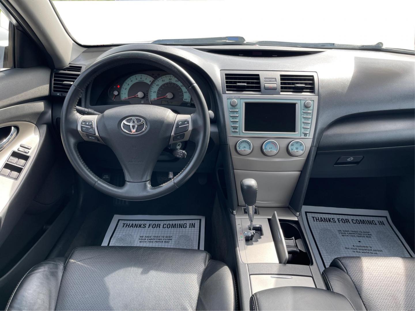 2009 Toyota Camry SE V6 (4T1BK46K39U) with an 3.5L V-6 DOHC engine, located at 401 Woodman Dr, Riverside, OH, 45431, (937) 908-9800, 39.760899, -84.123421 - 2009 Toyota Camry SE V6 - Photo#20