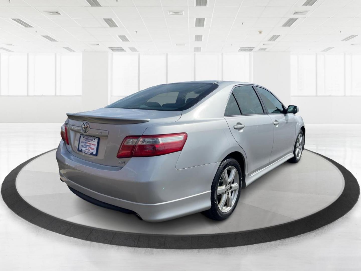 2009 Toyota Camry SE V6 (4T1BK46K39U) with an 3.5L V-6 DOHC engine, located at 401 Woodman Dr, Riverside, OH, 45431, (937) 908-9800, 39.760899, -84.123421 - 2009 Toyota Camry SE V6 - Photo#2