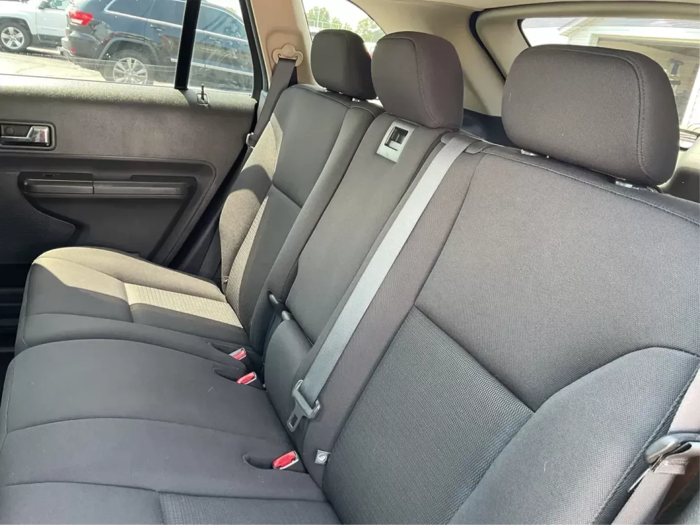 2010 Ford Edge SEL (2FMDK3JC3AB) with an Duratec 3.5L V-6 DOHC engine, located at 1230 East Main St, Xenia, OH, 45385, (937) 908-9800, 39.688026, -83.910172 - **Adventure Awaits with the 2010 Ford Edge SEL Your Perfect Family SUV!**<br /> <br /> Are you on the hunt for a reliable and stylish vehicle that can keep up with your growing family's adventures? Look no further! The 2010 Ford Edge SEL, available now at Advantage Car and Credit in Fairborn, OH, i - Photo#9