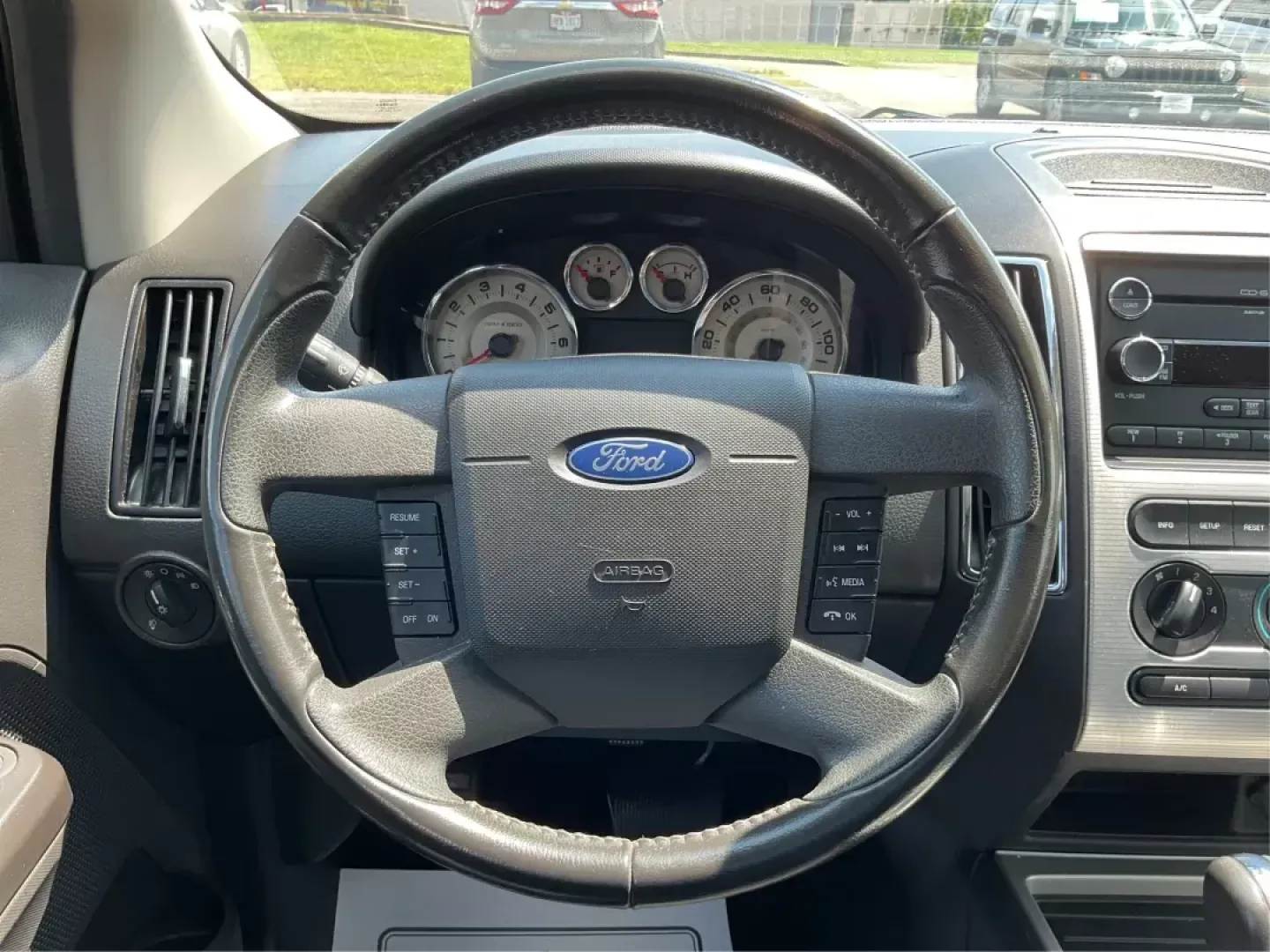 2010 Ford Edge SEL (2FMDK3JC3AB) with an Duratec 3.5L V-6 DOHC engine, located at 1230 East Main St, Xenia, OH, 45385, (937) 908-9800, 39.688026, -83.910172 - **Adventure Awaits with the 2010 Ford Edge SEL Your Perfect Family SUV!**<br /> <br /> Are you on the hunt for a reliable and stylish vehicle that can keep up with your growing family's adventures? Look no further! The 2010 Ford Edge SEL, available now at Advantage Car and Credit in Fairborn, OH, i - Photo#15