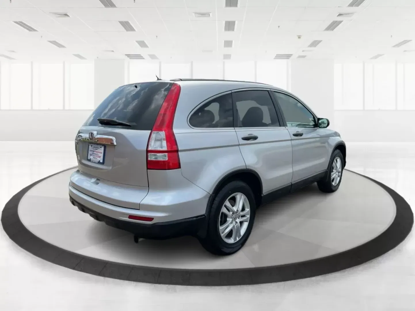 2010 Honda CR-V EX (5J6RE3H58AL) with an 2.4L I-4 DOHC engine, located at 880 E. National Road, Vandalia, OH, 45377, (937) 908-9800, 39.891918, -84.183594 - **Discover Your Next Adventure with the 2010 Honda CR-V EX from Advantage Car and Credit!**<br /> <br /> Are you ready to elevate your daily commute or embark on memorable weekend getaways? The 2010 Honda CR-V EX is the perfect companion for both the busy professional and the adventurous family. Wit - Photo#2