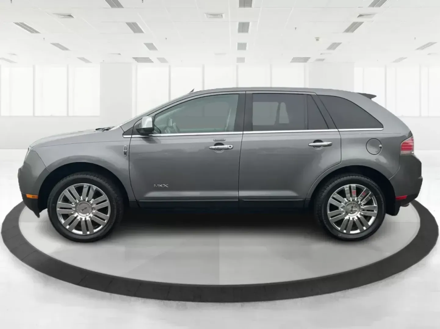 2010 Lincoln MKX AWD (2LMDJ8JC8AB) with an Other engine, located at 8750 N County Rd 25A, Piqua, OH, 45356, (937) 908-9800, 40.164391, -84.232513 - 2010 Lincoln MKX AWD - Photo#5