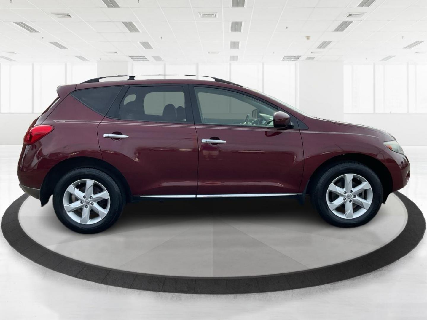 2010 Nissan Murano SL (JN8AZ1MW4AW) with an 3.5L V-6 DOHC engine, located at 1099 N County Rd 25A, Troy, OH, 45373, (937) 908-9800, 40.057079, -84.212883 - One Owner - Photo#1