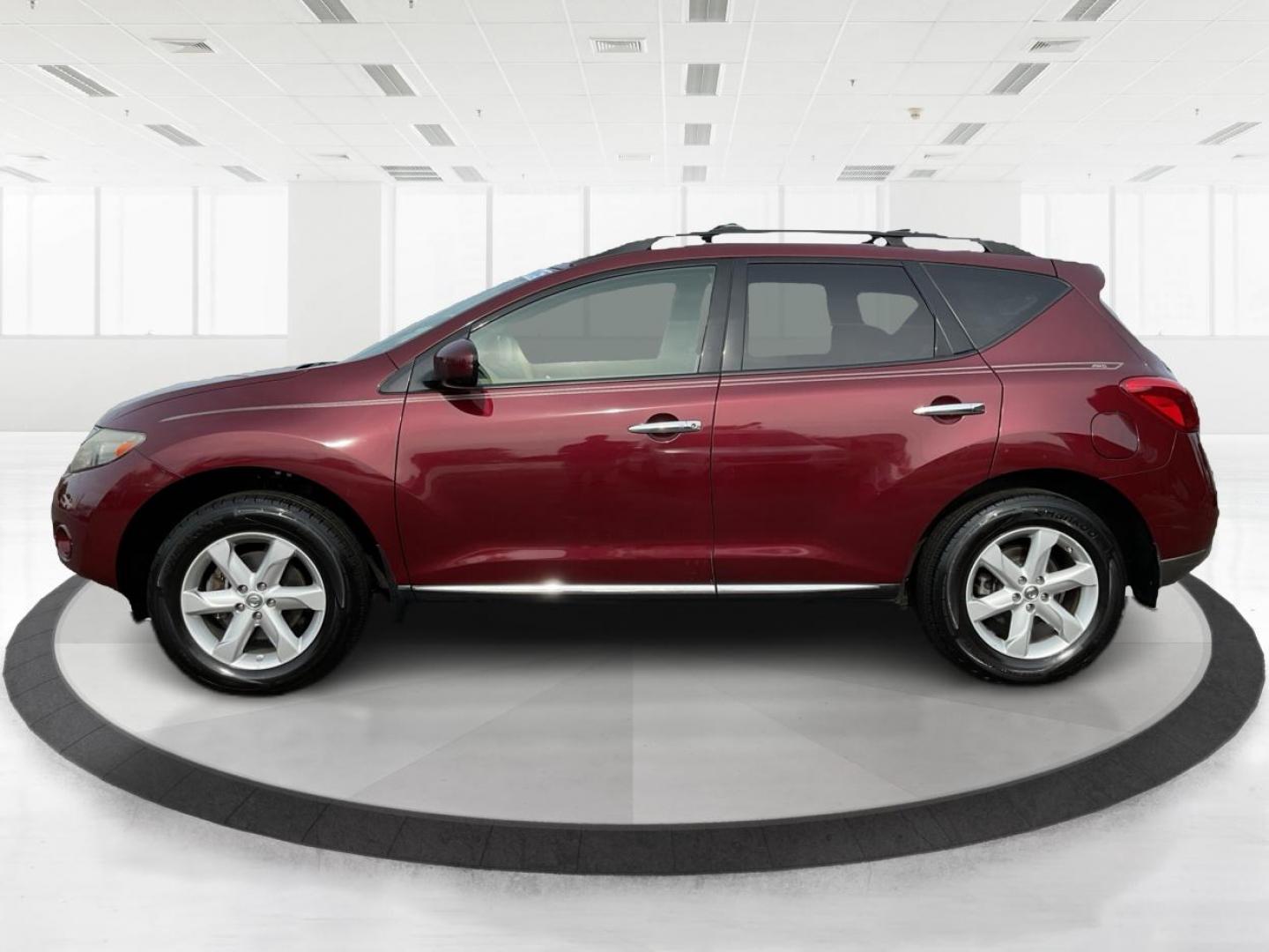 2010 Nissan Murano SL (JN8AZ1MW4AW) with an 3.5L V-6 DOHC engine, located at 1099 N County Rd 25A, Troy, OH, 45373, (937) 908-9800, 40.057079, -84.212883 - One Owner - Photo#4
