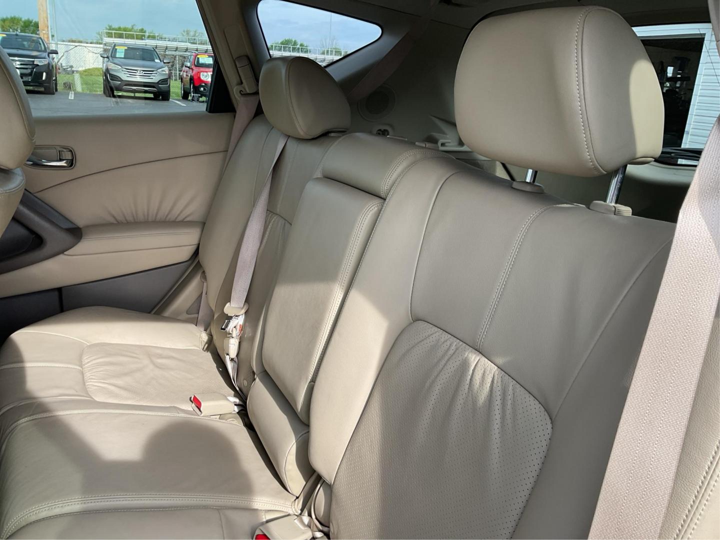 2010 Nissan Murano SL (JN8AZ1MW4AW) with an 3.5L V-6 DOHC engine, located at 1099 N County Rd 25A, Troy, OH, 45373, (937) 908-9800, 40.057079, -84.212883 - One Owner - Photo#8