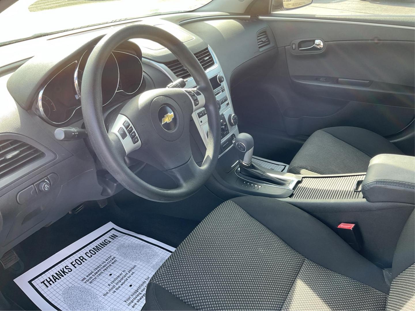 2011 Chevrolet Malibu 1LT (1G1ZC5E1XBF) with an Ecotec 2.4L I-4 DOHC engine, located at 1230 East Main St, Xenia, OH, 45385, (937) 908-9800, 39.688026, -83.910172 - 2011 Chevrolet Malibu 1LT - Photo#8