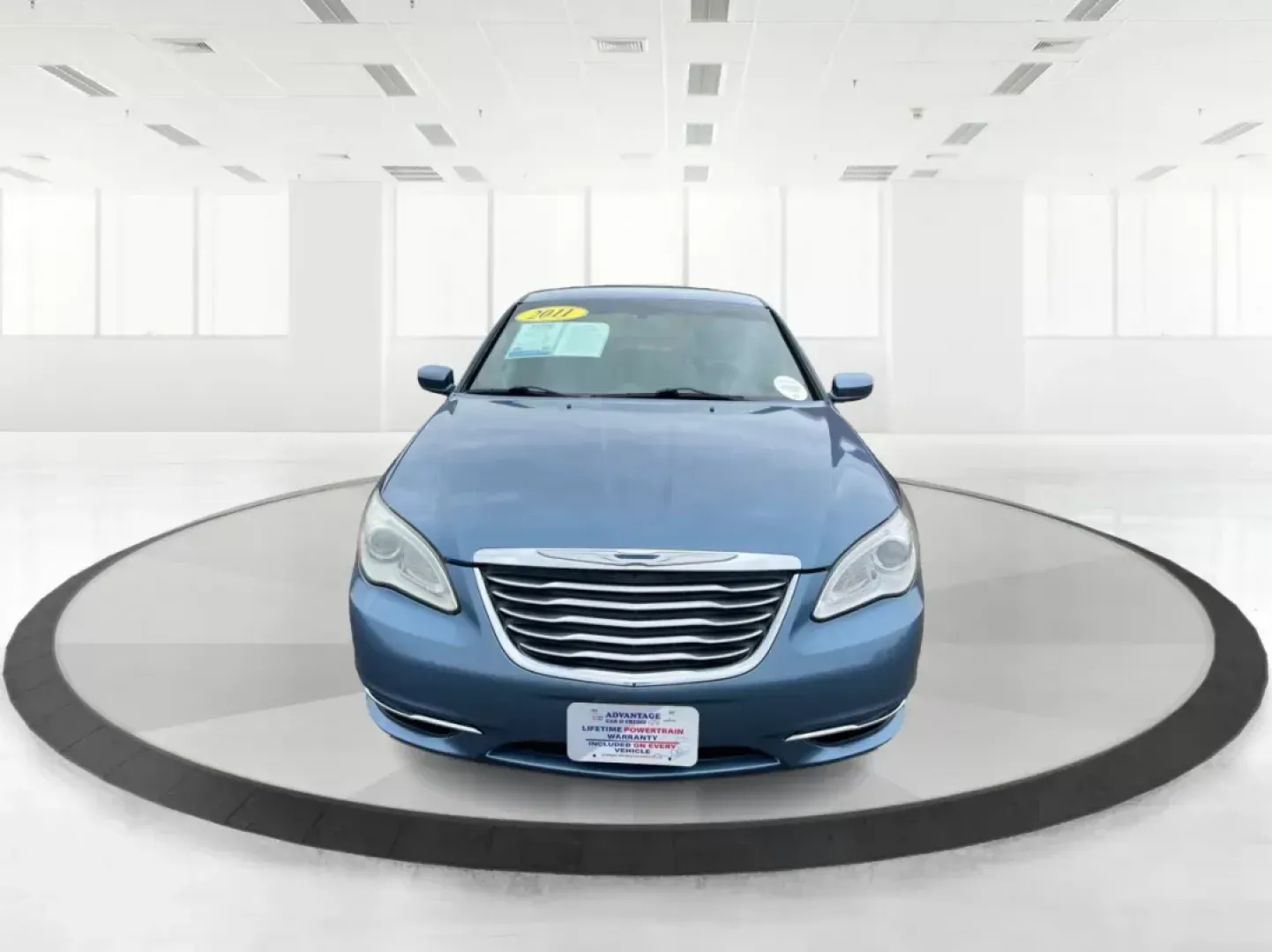 2011 Chrysler 200 Touring (1C3BC1FG5BN) with an Other engine, located at 1099 N County Rd 25A, Troy, OH, 45373, (937) 908-9800, 40.057079, -84.212883 - ### Discover Your Next Adventure with the 2011 Chrysler 200 Touring!<br /> <br /> Are you searching for the perfect vehicle to elevate your daily commute or embark on unforgettable family road trips? Look no further than the stunning 2011 Chrysler 200 Touring, available now at **Advantage Car and Cr - Photo#6