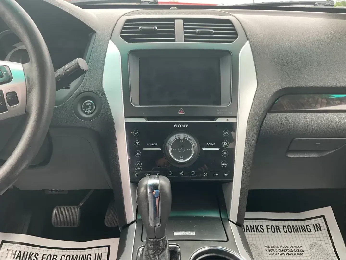 2011 Ford Explorer Limited (1FMHK8F80BG) with an 3.5L V-6 DOHC engine, located at 1951 S Dayton Lakeview Rd., New Carlisle, OH, 45344, (937) 908-9800, 39.890999, -84.050255 - Third Row - Photo#11