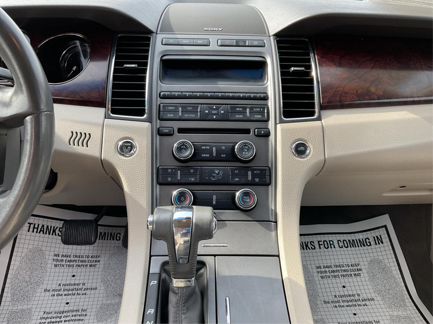 2011 Ford Taurus SEL (1FAHP2HW0BG) with an Duratec 3.5L V-6 DOHC engine, located at 1099 N County Rd 25A, Troy, OH, 45373, (937) 908-9800, 40.057079, -84.212883 - 2011 Ford Taurus SEL - Photo#12