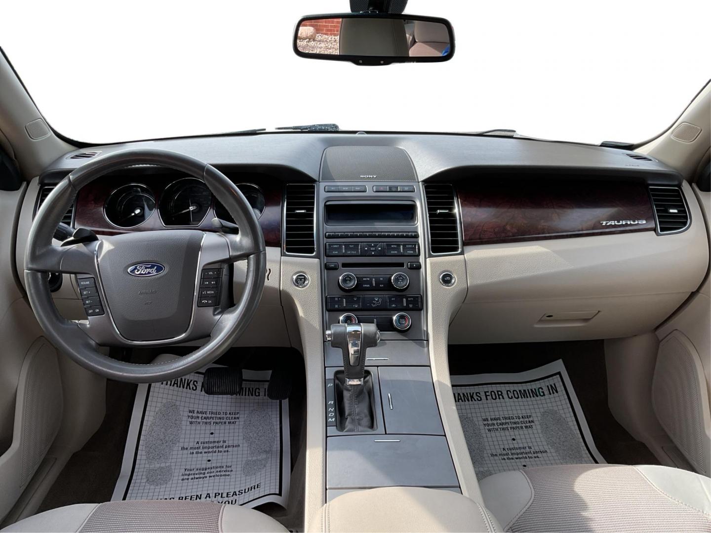 2011 Ford Taurus SEL (1FAHP2HW0BG) with an Duratec 3.5L V-6 DOHC engine, located at 1099 N County Rd 25A, Troy, OH, 45373, (937) 908-9800, 40.057079, -84.212883 - 2011 Ford Taurus SEL - Photo#19