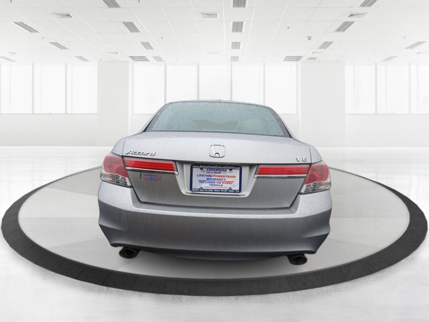 2011 Honda Accord EX-L V-6 Sedan AT (1HGCP3F82BA) with an 3.5L V6 SOHC 24V engine, 5-Speed Automatic transmission, located at 4508 South Dixie Dr, Moraine, OH, 45439, (937) 908-9800, 39.689976, -84.218452 - 2011 Honda Accord EX-L V-6 Sedan AT - Photo#3