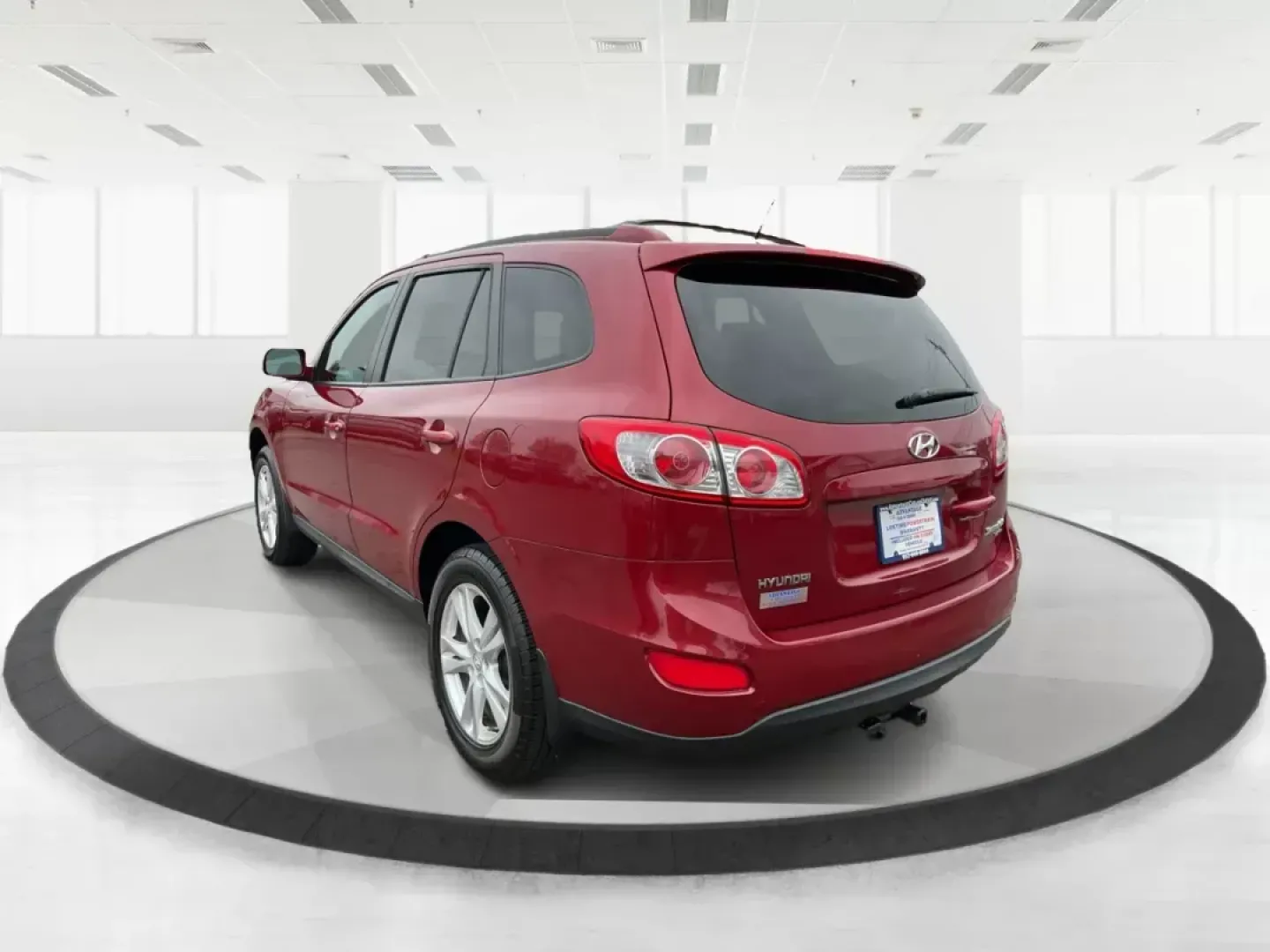 2011 Hyundai Santa Fe SE (5XYZHDAG5BG) with an 3.5L V-6 DOHC engine, located at 1184 Kauffman Ave, Fairborn, OH, 45324, (937) 908-9800, 39.807072, -84.030914 - 2011 Hyundai Santa Fe SE - Photo#4