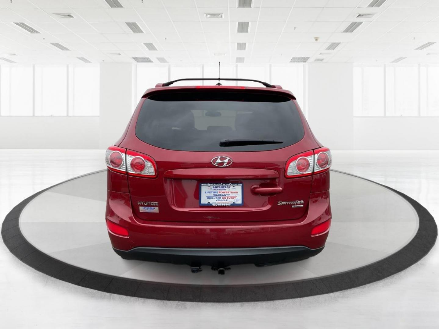 2011 Hyundai Santa Fe SE (5XYZHDAG5BG) with an 3.5L V-6 DOHC engine, located at 401 Woodman Dr, Riverside, OH, 45431, (937) 908-9800, 39.760899, -84.123421 - 2011 Hyundai Santa Fe SE - Photo#3
