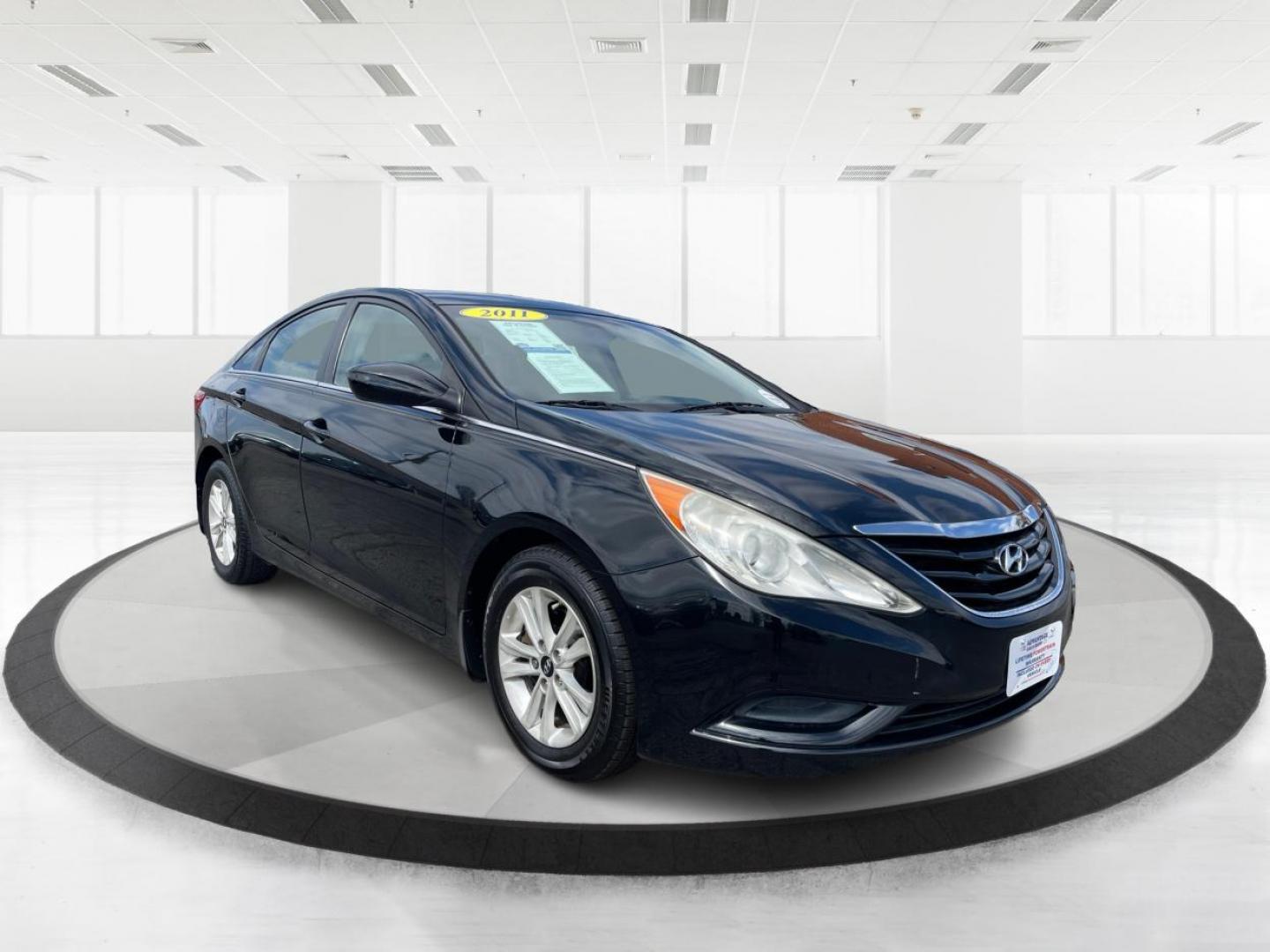 2011 Hyundai Sonata GLS Auto (5NPEB4AC5BH) with an 2.4L L4 DOHC 16V engine, 6-Speed Automatic transmission, located at 8750 N County Rd 25A, Piqua, OH, 45356, (937) 908-9800, 40.164391, -84.232513 - 2011 Hyundai Sonata GLS Auto - Photo#0