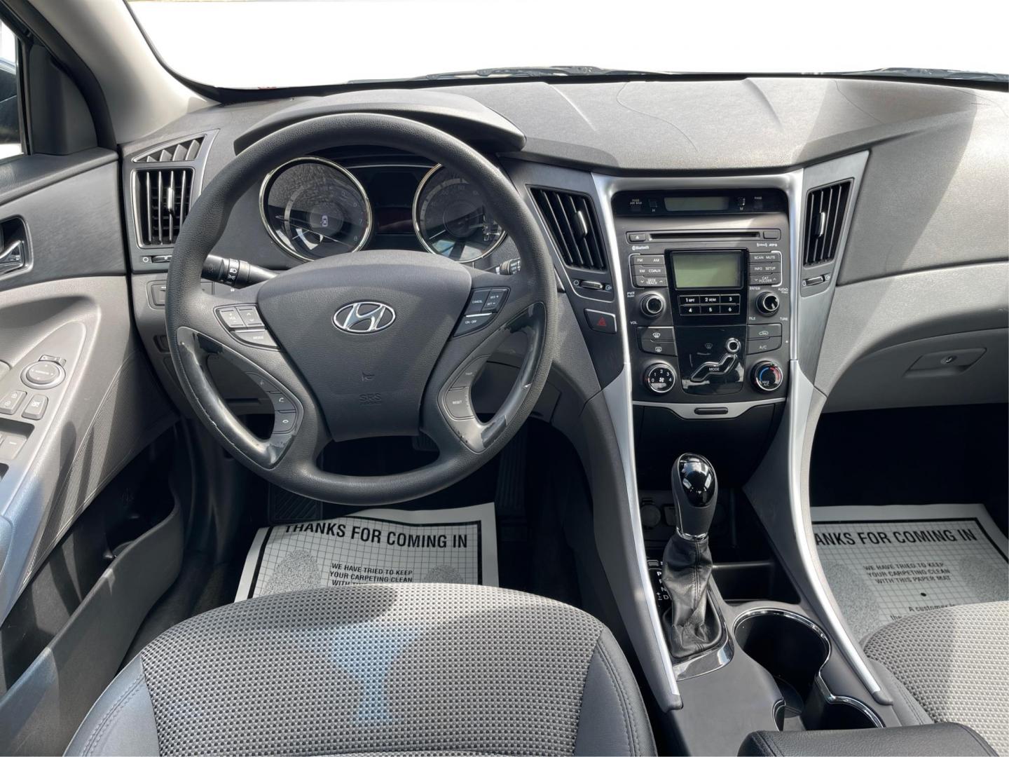 2011 Hyundai Sonata GLS Auto (5NPEB4AC5BH) with an 2.4L L4 DOHC 16V engine, 6-Speed Automatic transmission, located at 8750 N County Rd 25A, Piqua, OH, 45356, (937) 908-9800, 40.164391, -84.232513 - 2011 Hyundai Sonata GLS Auto - Photo#19