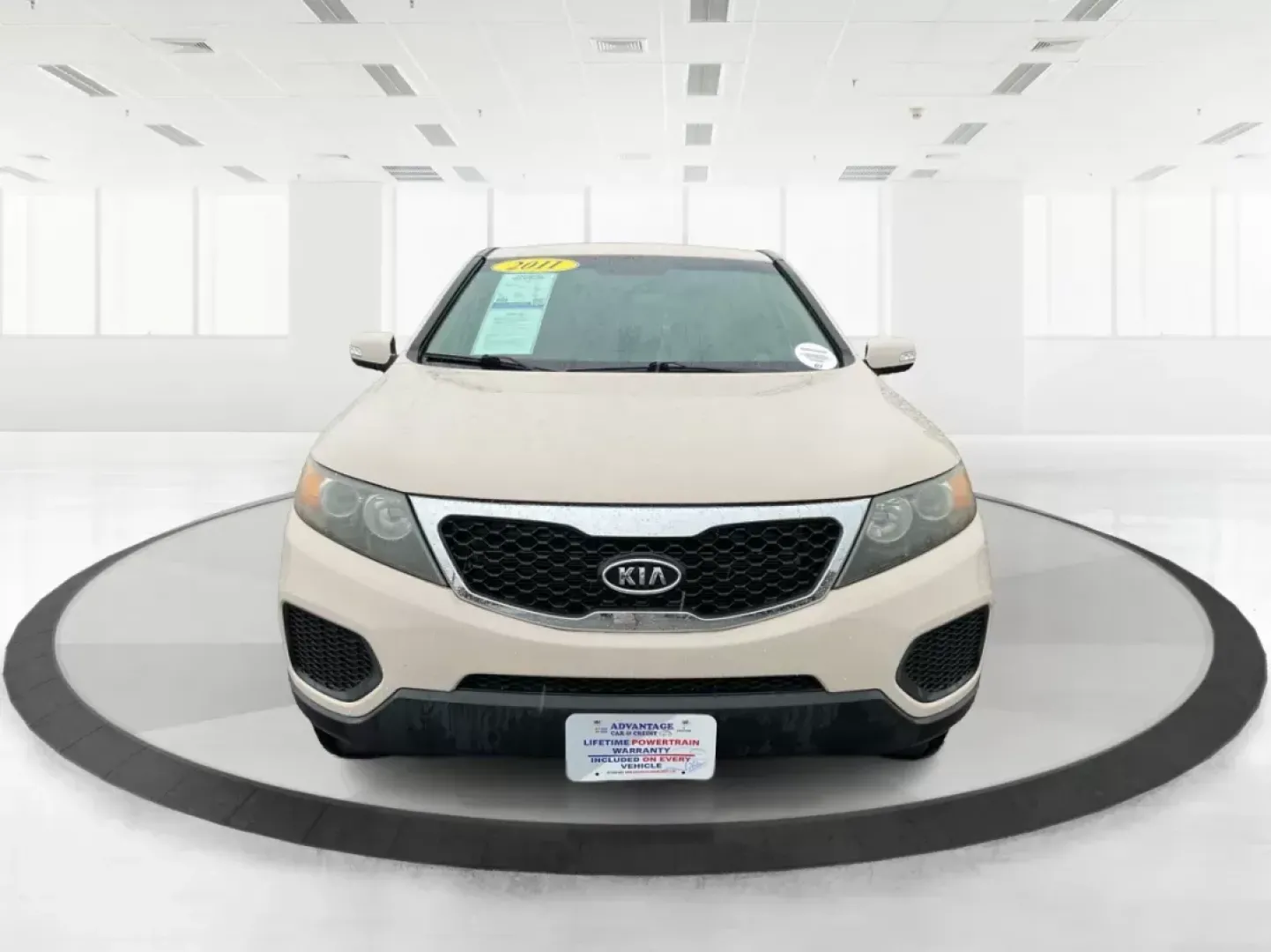 2011 Kia Sorento LX (5XYKT3A1XBG) with an 2.4L I-4 DOHC engine, located at 8750 N County Rd 25A, Piqua, OH, 45356, (937) 908-9800, 40.164391, -84.232513 - 2011 Kia Sorento LX - Photo#5