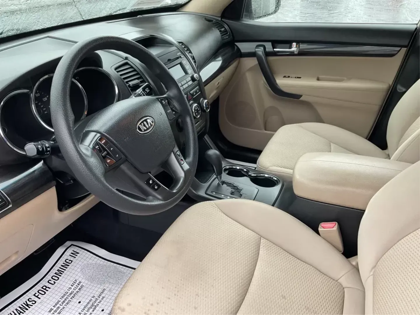 2011 Kia Sorento LX (5XYKT3A1XBG) with an 2.4L I-4 DOHC engine, located at 8750 N County Rd 25A, Piqua, OH, 45356, (937) 908-9800, 40.164391, -84.232513 - 2011 Kia Sorento LX - Photo#7