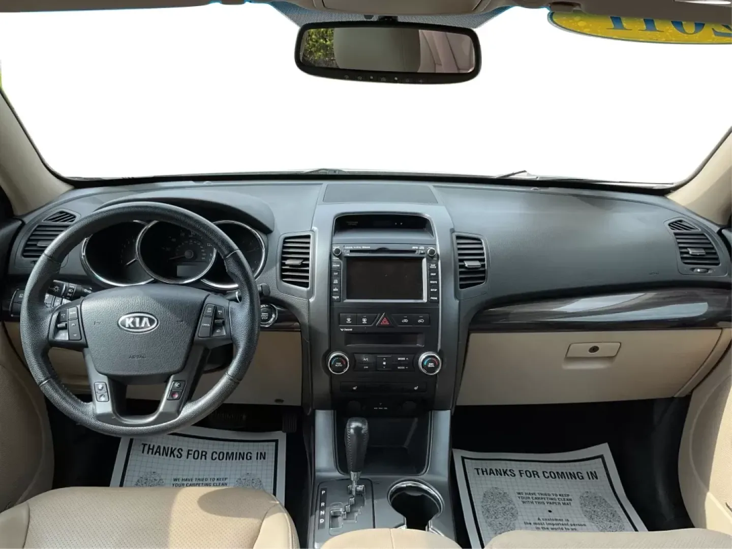 2011 Kia Sorento EX (5XYKU4A11BG) with an 2.4L I-4 DOHC engine, located at 880 E. National Road, Vandalia, OH, 45377, (937) 908-9800, 39.891918, -84.183594 - Are you ready to elevate your family's adventures while keeping comfort and safety at the forefront? Look no further than this 2011 Kia Sorento EX, available now at Advantage Car and Credit, your trusted Buy Here Pay Here dealership located at 1184 Kauffman Ave, Fairborn, OH 45324. With guaranteed a - Photo#20