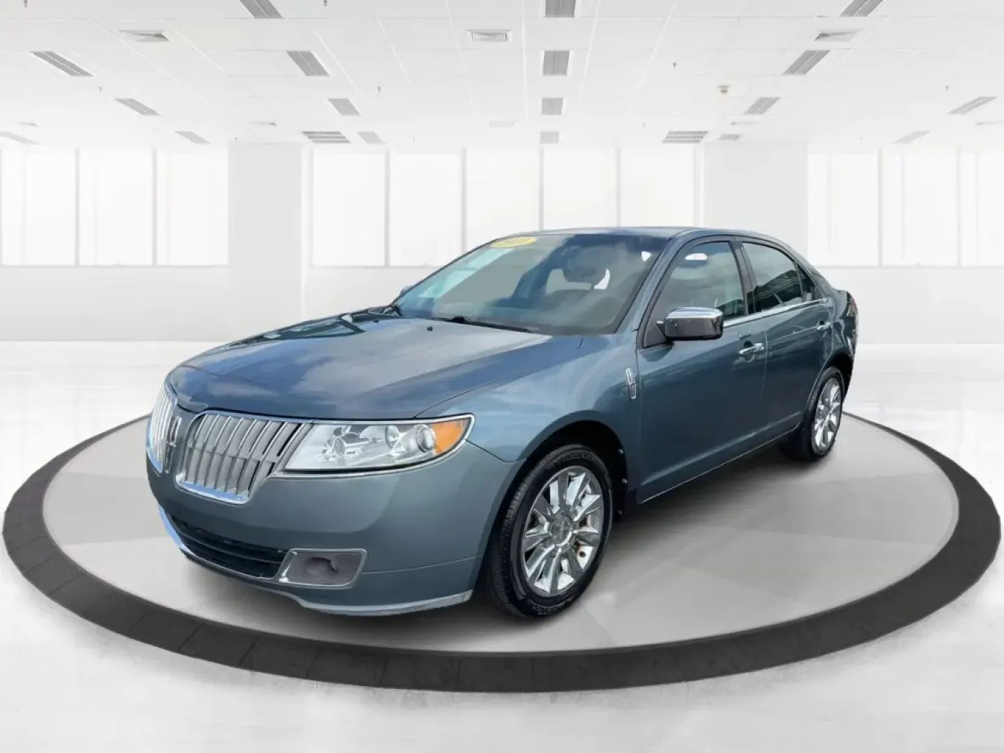 2011 Lincoln MKZ Base (3LNHL2GC1BR) with an Other engine, located at 401 Woodman Dr, Riverside, OH, 45431, (937) 908-9800, 39.760899, -84.123421 - ### Discover Luxury and Comfort with the 2011 Lincoln MKZ at Advantage Car and Credit<br /> <br /> Are you in search of a vehicle that effortlessly combines style, comfort, and reliability? The 2011 Lincoln MKZ is your perfect match! Whether you're commuting to work, taking the kids to school, or pl - Photo#8