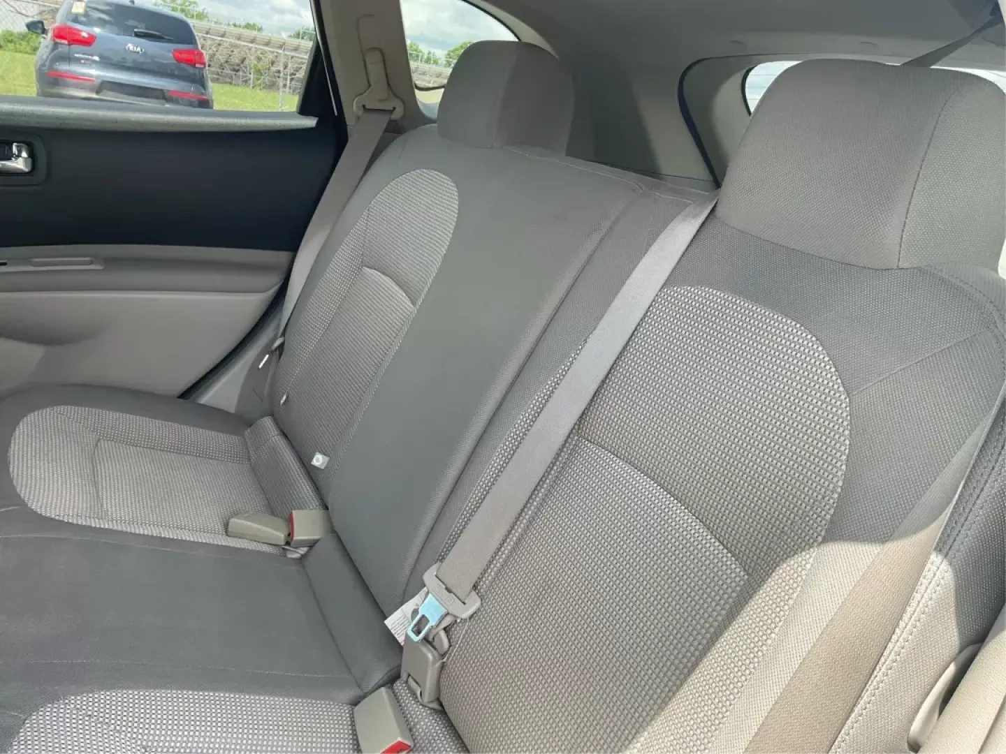 2011 Nissan Rogue SV (JN8AS5MT9BW) with an 2.5L I-4 DOHC engine, located at 401 Woodman Dr, Riverside, OH, 45431, (937) 908-9800, 39.760899, -84.123421 - **Discover Adventure in the 2011 Nissan Rogue SV - Perfect for Your Next Journey!**<br /> <br /> Are you ready for your next family road trip or weekend adventure? Look no further than this stunning 2011 Nissan Rogue SV, designed to accommodate your active lifestyle while offering both comfort and r - Photo#9