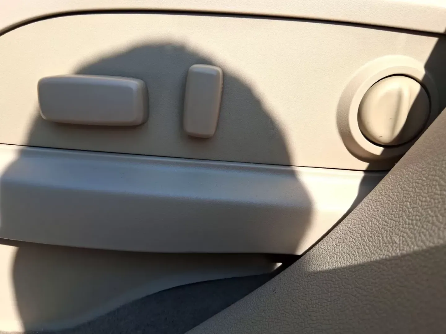 2012 Buick Enclave Premium (5GAKRDED6CJ) with an 3.6L V-6 gasoline direct injection engine, located at 1951 S Dayton Lakeview Rd., New Carlisle, OH, 45344, (937) 908-9800, 39.890999, -84.050255 - **Discover Your Family's New Adventure Vehicle: 2012 Buick Enclave Premium**<br /> <br /> Are you on the hunt for a versatile vehicle that seamlessly adapts to your family's dynamic lifestyle? Look no further! The 2012 Buick Enclave Premium is the ultimate family SUV, perfect for everything from sch - Photo#17