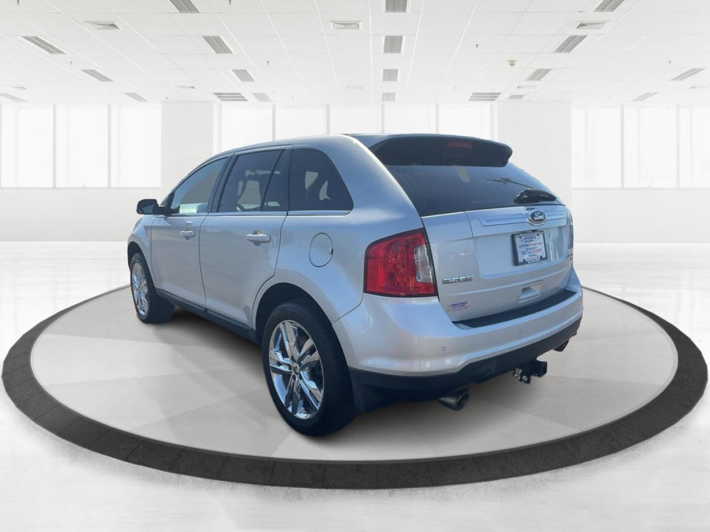 2012 Ford Edge Limited (2FMDK4KC8CB) with an 3.5L V-6 DOHC engine, located at 1951 S Dayton Lakeview Rd., New Carlisle, OH, 45344, (937) 908-9800, 39.890999, -84.050255 - 2012 Ford Edge Limited - Photo#4