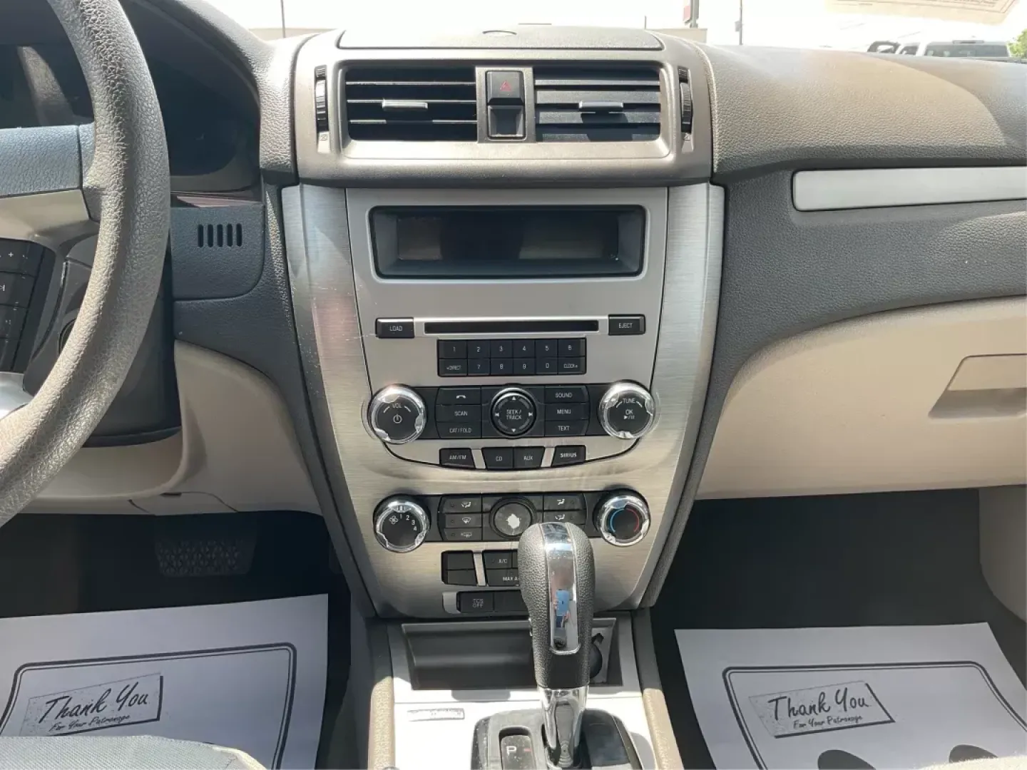 2012 Ford Fusion SE (3FAHP0HA2CR) with an 2.5L L4 DOHC 16V engine, located at 8750 N County Rd 25A, Piqua, OH, 45356, (937) 908-9800, 40.164391, -84.232513 - 2012 Ford Fusion SE - Photo#12