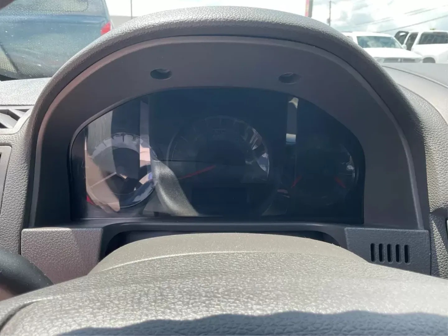 2012 Ford Fusion SE (3FAHP0HA2CR) with an 2.5L L4 DOHC 16V engine, located at 8750 N County Rd 25A, Piqua, OH, 45356, (937) 908-9800, 40.164391, -84.232513 - 2012 Ford Fusion SE - Photo#14