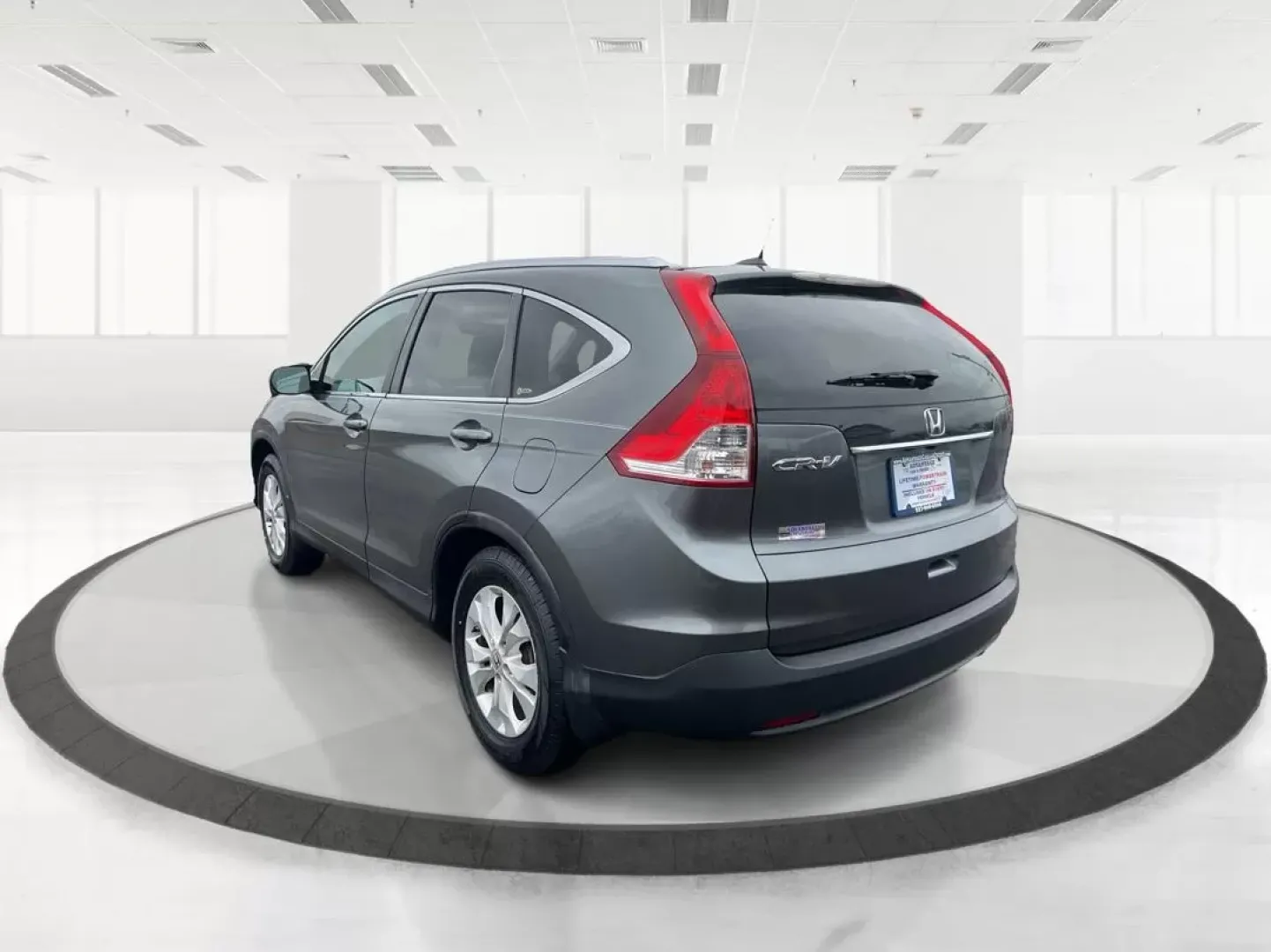 2012 Honda CR-V EX-L 4WD 5-Speed AT (2HKRM3H75CH) with an Other engine, located at 1951 S Dayton Lakeview Rd., New Carlisle, OH, 45344, (937) 908-9800, 39.890999, -84.050255 - Are you ready to elevate your adventures and daily commutes with a reliable vehicle? The 2012 Honda CR-V EX-L is perfect for individuals and families alike, offering a comfortable ride with ample space and versatile features. Whether you're navigating the bustling streets of Fairborn, OH, or heading - Photo#4