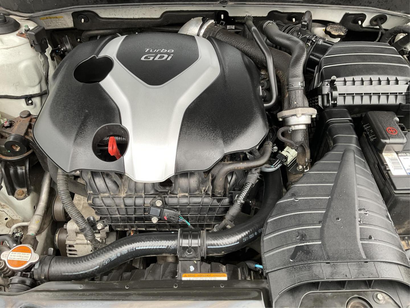 2012 Hyundai Sonata Limited 2.0T (5NPEC4AB7CH) with an 2L I-4 gasoline direct injection engine, located at 1184 Kauffman Ave, Fairborn, OH, 45324, (937) 908-9800, 39.807072, -84.030914 - 2012 Hyundai Sonata Limited 2.0T - Photo#10