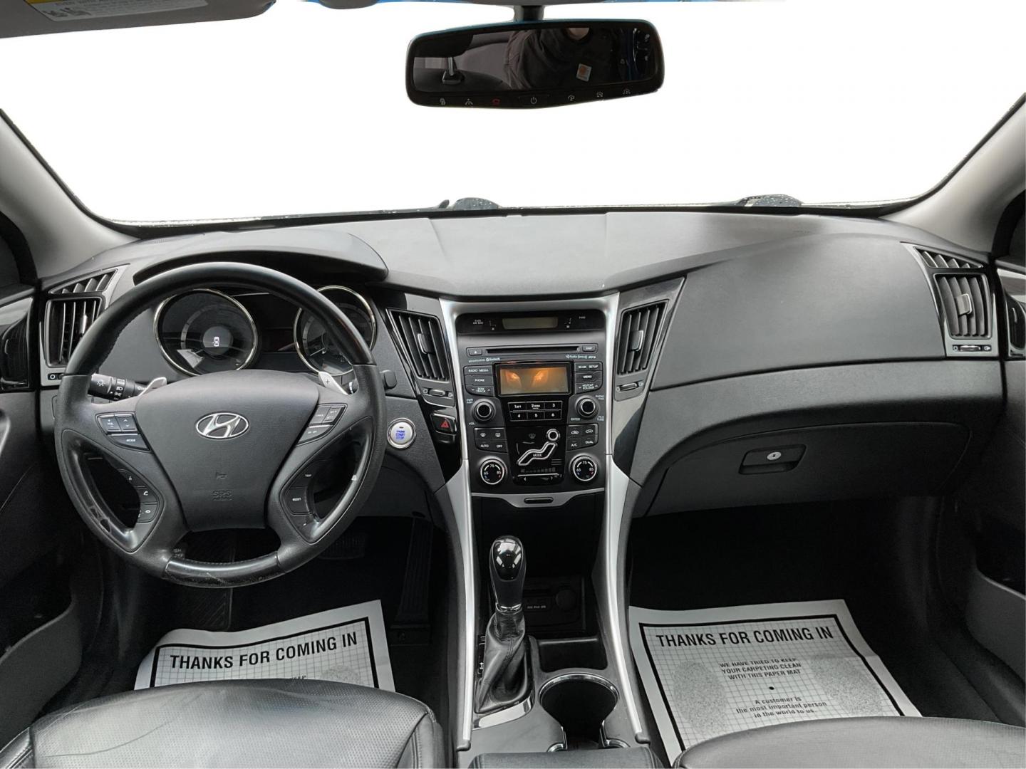 2012 Hyundai Sonata Limited 2.0T (5NPEC4AB7CH) with an 2L I-4 gasoline direct injection engine, located at 1184 Kauffman Ave, Fairborn, OH, 45324, (937) 908-9800, 39.807072, -84.030914 - 2012 Hyundai Sonata Limited 2.0T - Photo#19