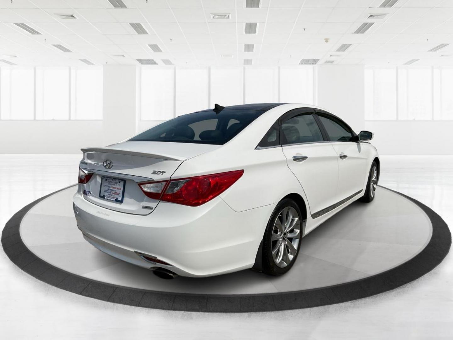 2012 Hyundai Sonata Limited 2.0T (5NPEC4AB7CH) with an 2L I-4 gasoline direct injection engine, located at 1184 Kauffman Ave, Fairborn, OH, 45324, (937) 908-9800, 39.807072, -84.030914 - 2012 Hyundai Sonata Limited 2.0T - Photo#2