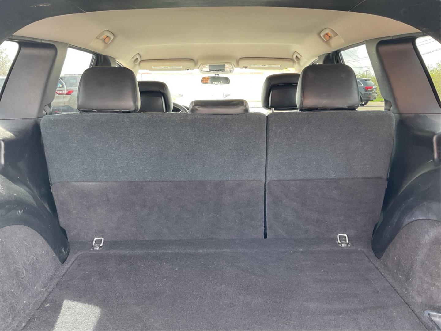 2012 Jeep Grand Cherokee Laredo (1C4RJFAG3CC) with an Other engine, located at 880 E. National Road, Vandalia, OH, 45377, (937) 908-9800, 39.891918, -84.183594 - 2012 Jeep Grand Cherokee Laredo - Photo#11