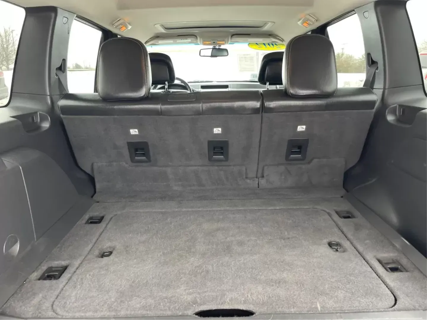 2012 Jeep Liberty Sport 4WD (1C4PJMAK8CW) with an 3.7L V6 SOHC 12V engine, 4-Speed Automatic transmission, located at 1099 N County Rd 25A, Troy, OH, 45373, (937) 908-9800, 40.057079, -84.212883 - 2012 Jeep Liberty Sport 4WD - Photo#12