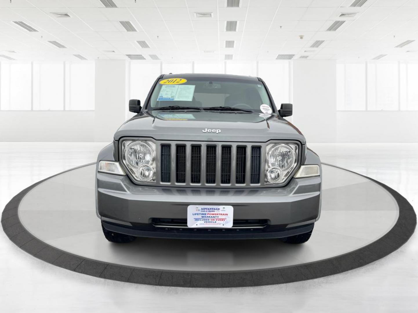 2012 Jeep Liberty Sport 4WD (1C4PJMAK8CW) with an 3.7L V6 SOHC 12V engine, 4-Speed Automatic transmission, located at 1099 N County Rd 25A, Troy, OH, 45373, (937) 908-9800, 40.057079, -84.212883 - 2012 Jeep Liberty Sport 4WD - Photo#6