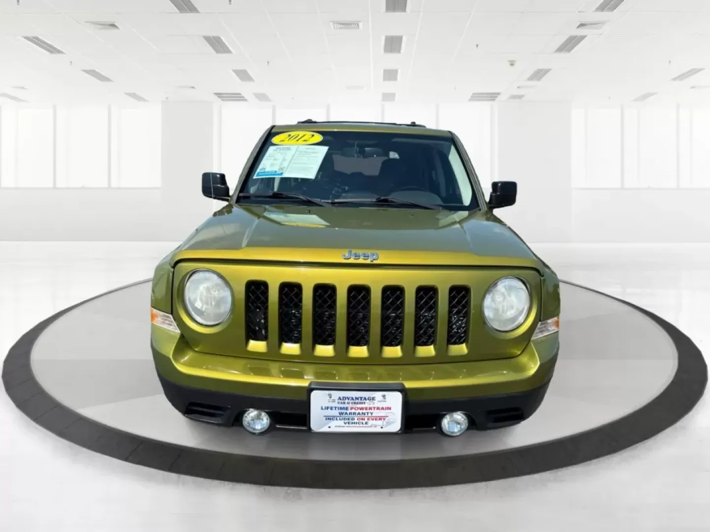 2012 Jeep Patriot Latitude 4WD (1C4NJRFB8CD) with an 2.4L L4 DOHC 16V engine, located at 1951 S Dayton Lakeview Rd., New Carlisle, OH, 45344, (937) 908-9800, 39.890999, -84.050255 - **Discover Your Next Adventure with the 2012 Jeep Patriot Latitude 4WD at Advantage Car and Credit!**<br /> <br /> Are you ready to elevate your weekend getaways and everyday commutes? The 2012 Jeep Patriot Latitude 4WD is the perfect companion for those who crave adventure and seek comfort in their - Photo#7