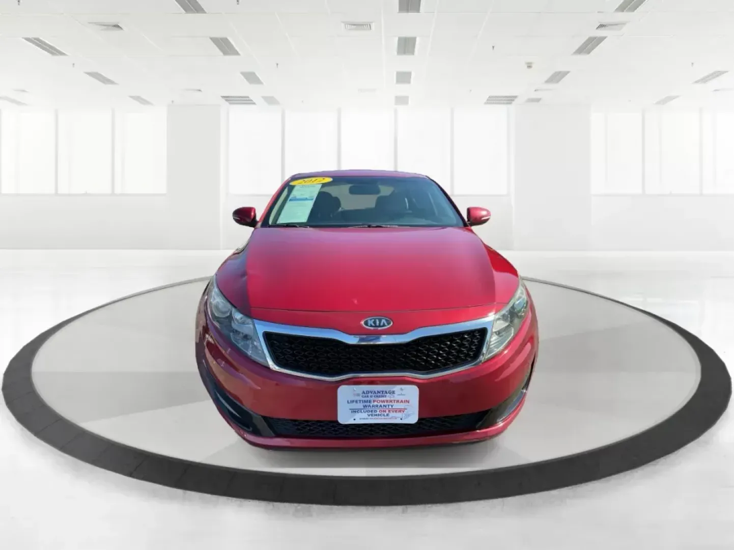 2012 Kia Optima LX (5XXGM4A73CG) with an Other engine, located at 8750 N County Rd 25A, Piqua, OH, 45356, (937) 908-9800, 40.164391, -84.232513 - **Discover Your Next Adventure with the 2012 Kia Optima LX at Advantage Car and Credit!**<br /> <br /> Are you searching for a reliable sedan that perfectly blends style, comfort, and functionality? Look no further than the 2012 Kia Optima LX, available now at Advantage Car and Credit in Fairborn, O - Photo#6