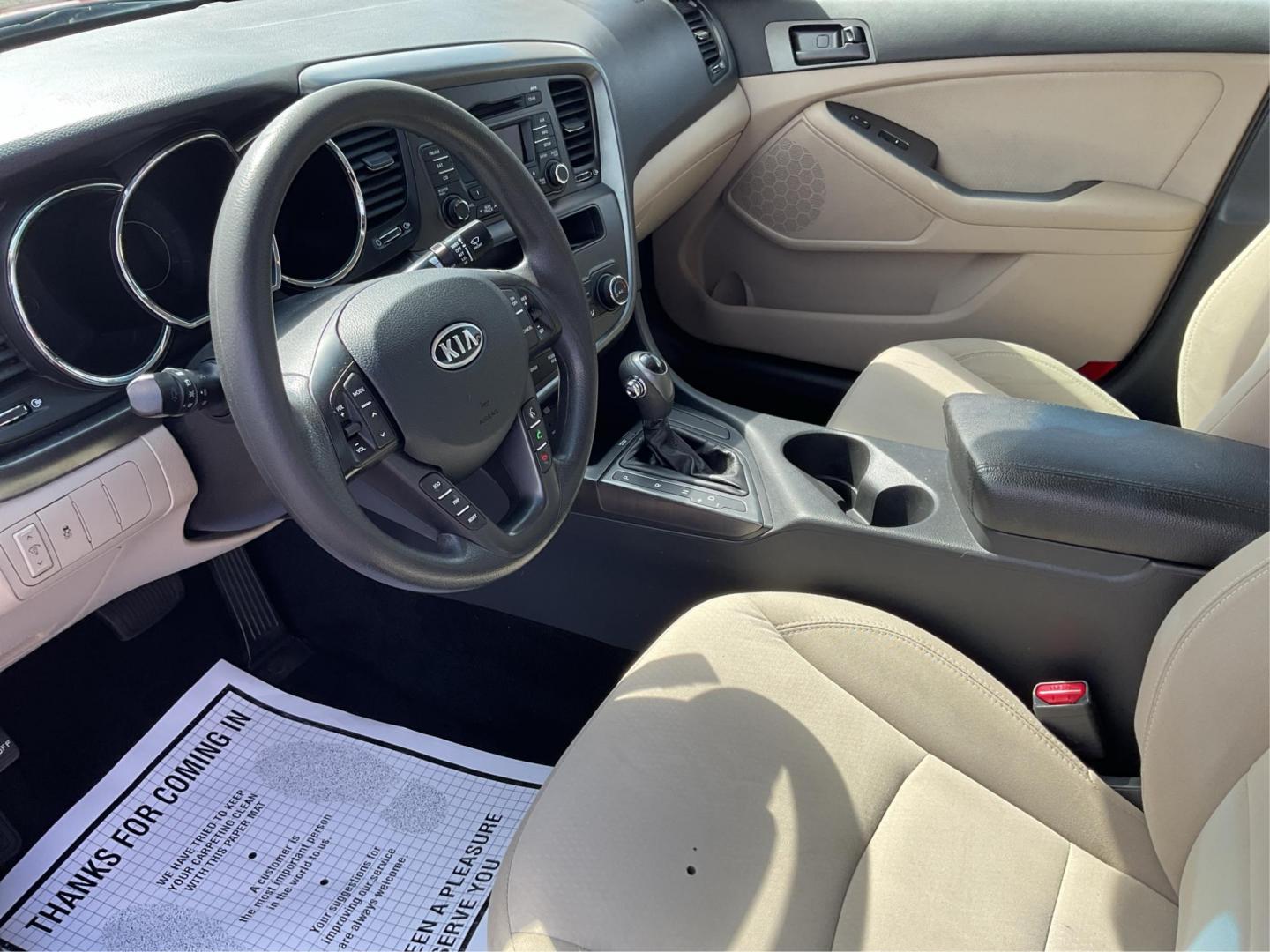 2012 Spicy Red Metallic Kia Optima LX AT (5XXGM4A73CG) with an 2.4L L4 DOHC 16V engine, 6-Speed Automatic transmission, located at 1099 N County Rd 25A, Troy, OH, 45373, (937) 908-9800, 40.057079, -84.212883 - 2012 Kia Optima LX AT - Photo#8
