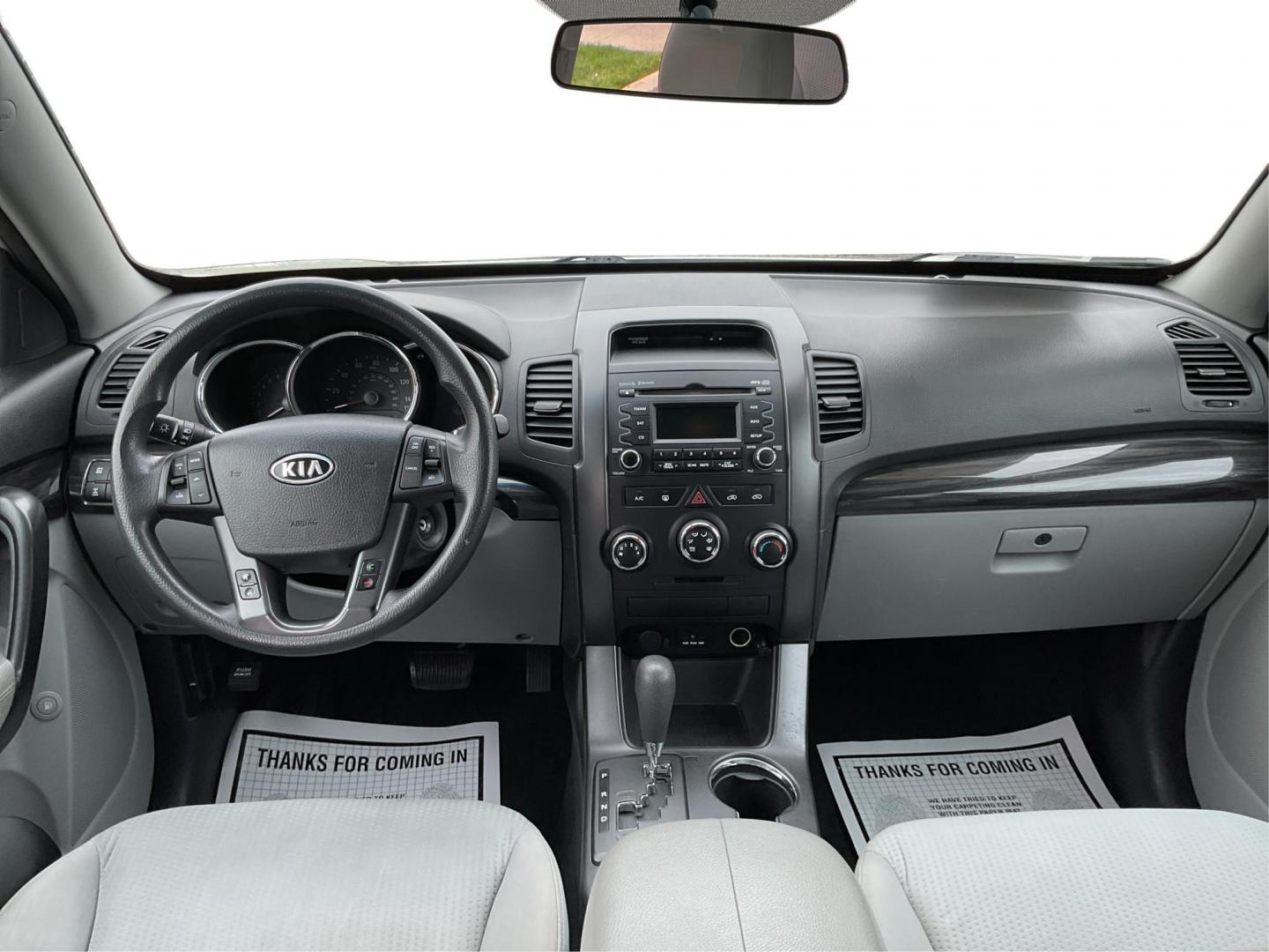 2012 Kia Sorento LX (5XYKTCA68CG) with an 2.4L I-4 gasoline direct injection engine, located at 4508 South Dixie Dr, Moraine, OH, 45439, (937) 908-9800, 39.689976, -84.218452 - 2012 Kia Sorento LX - Photo#18