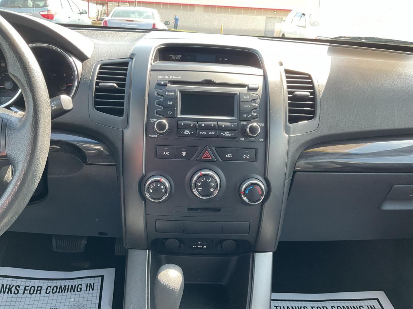 2012 Kia Sorento LX (5XYKT3A17CG) with an 2.4L I-4 DOHC engine, located at 401 Woodman Dr, Riverside, OH, 45431, (937) 908-9800, 39.760899, -84.123421 - 2012 Kia Sorento LX - Photo#12